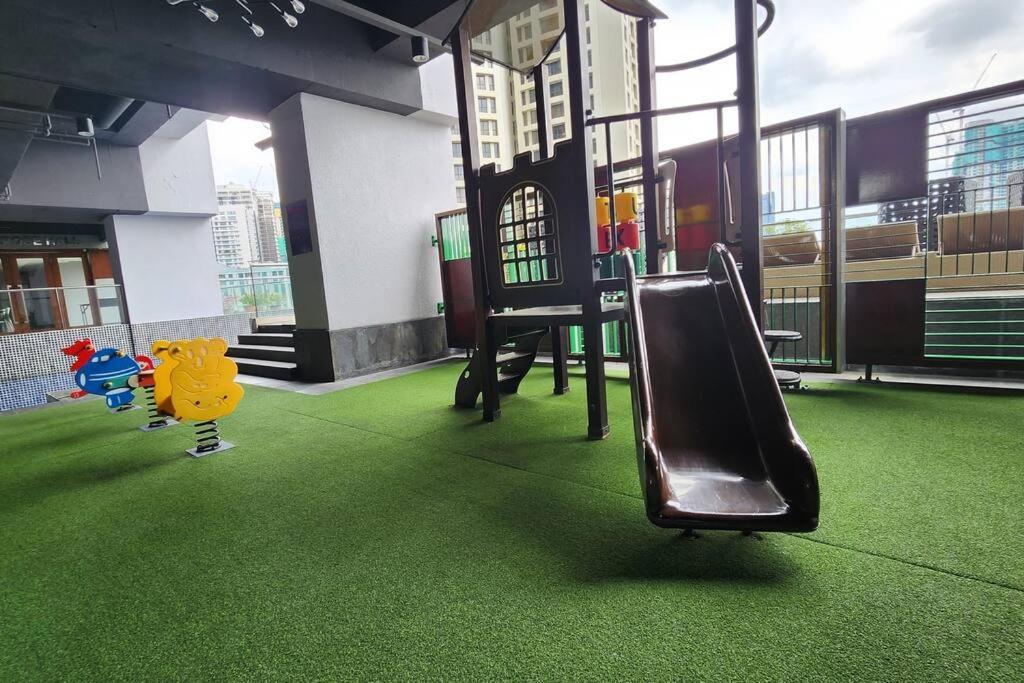 Myhabitat Klcc 2bedroom Family W Balcony #bathtub Pangsapuri *