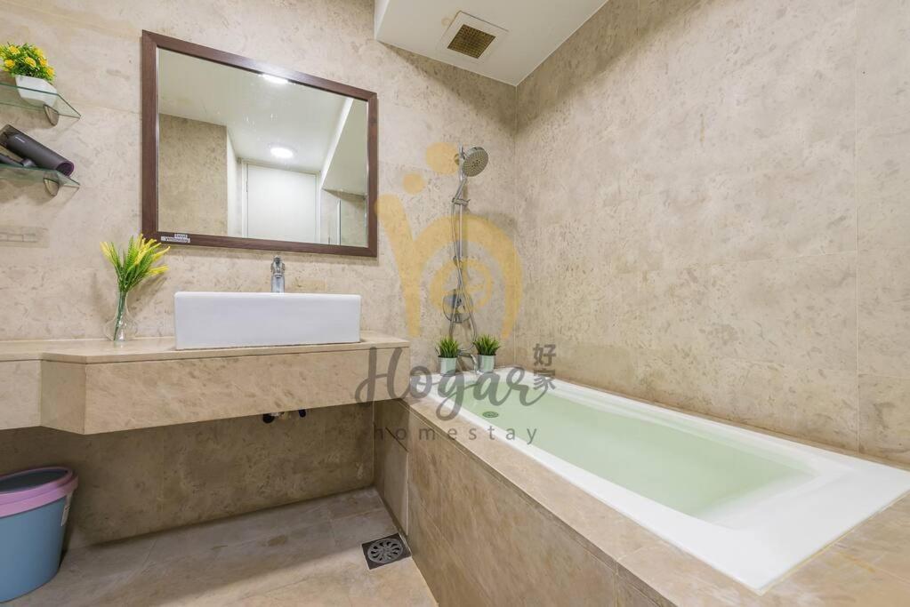 Myhabitat Klcc 2bedroom Family W Balcony #bathtub *