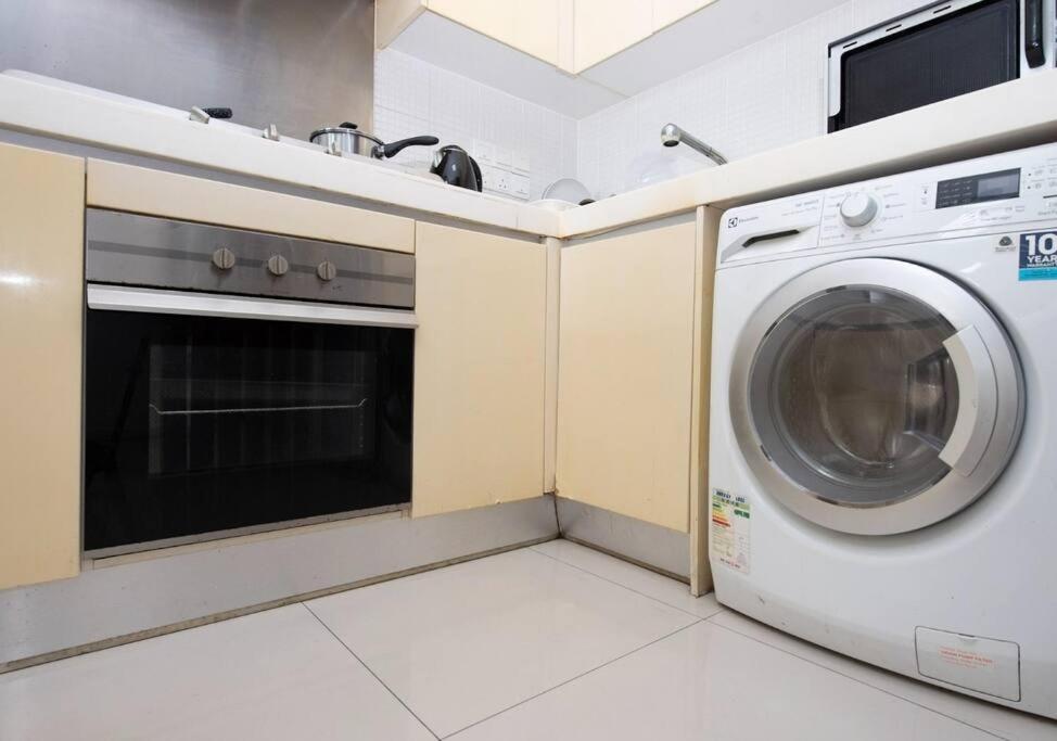 Pangsapuri Myhabitat Klcc 2bedroom Family W Balcony #bathtub *